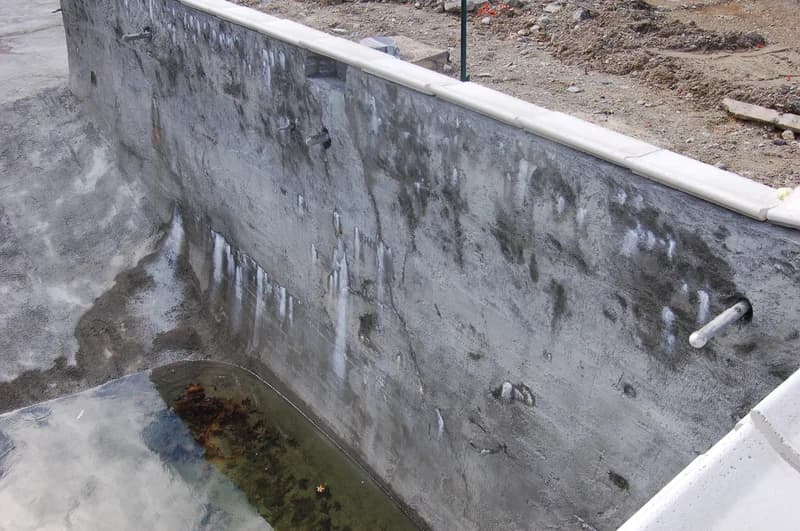 Fuite d’eau piscine béton à Nice